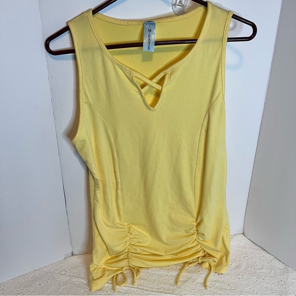 Yellow M Fasis tank top